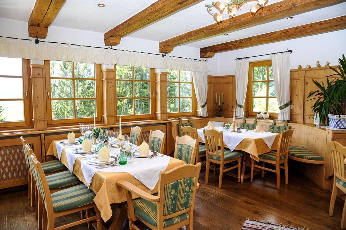 Hotel Haeuserl Im Wald Mariapfarr Exterior photo